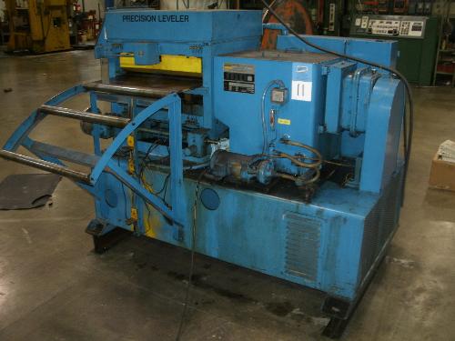 /N. 41986-001 (1994); .080" x 24"Width Capacity, LH Mini Leveler, Control Panel with LED Display