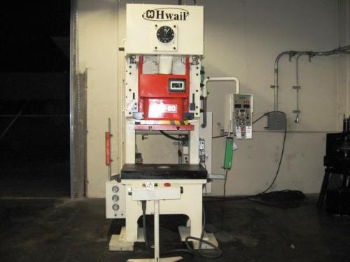 AMPING PRESS (2000); BOLSTER AREA: 39" X 22.8", 
BOLSTER THICKNESS: 3.94", SLIDE AREA: 27.17" X 17.