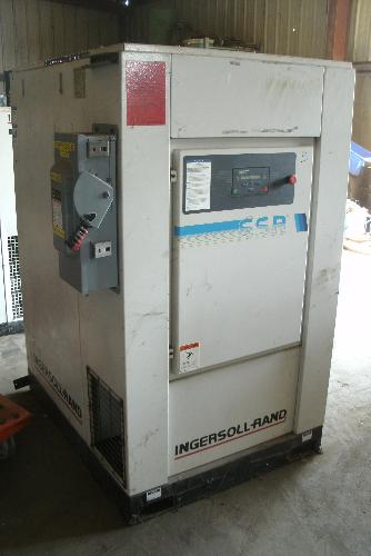 S/N. G3990V95331, Cap. 194 CFM, Rated OP Pressure-125 PSIG, Max Discharge Pressure-128 PSIG, Max