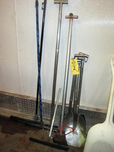 Misc. Squeegees & Ice Breakers  Click for Photo  Click for Photo
