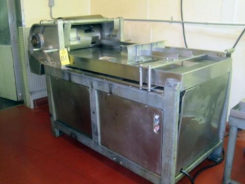 30" W X 68" L s.s. bed, s.s. pusher  Click for Photo  Click for Photo  Click for Photo  Click for