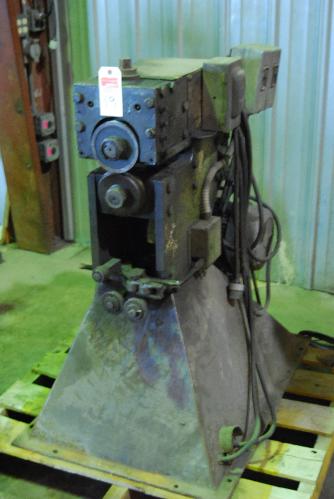 utter Base, Arm Cylinder Assembly