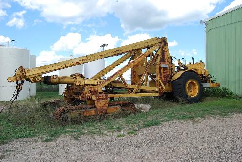 Front Scraper, Rear Custom Hoist Assembly, TDA Hyd. Driven Tandem Tracks, Video of this machine
