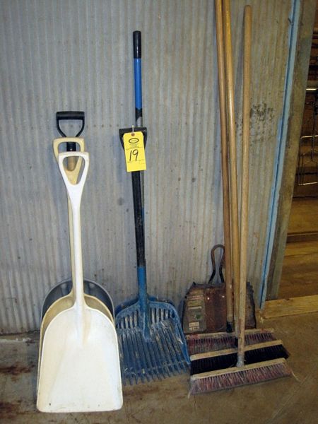 s/Strainers, (3) Push Brooms & Dust Pan