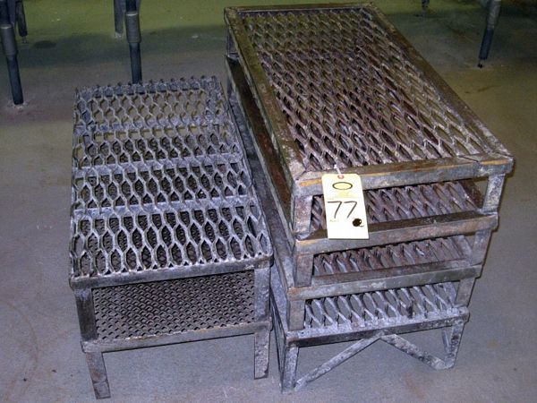 W X 39" L & (2) 18" W X 36" L