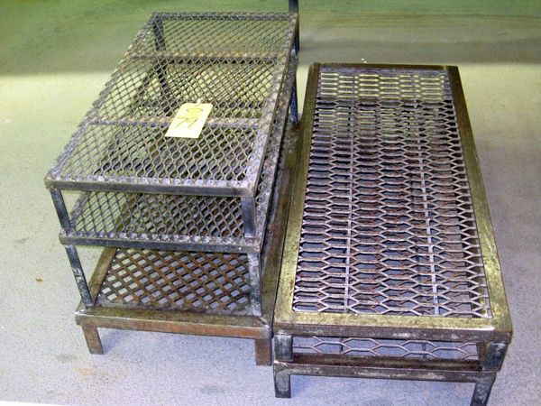 36" L, (1) 19 1/2" W X 39" L & (2) 20" W X 48" L