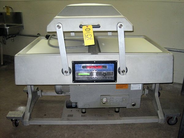 ager, Ser. #3951, w/Busch RA0255 vacuum pump, Ser. #U042702276, 28" seal bars, 32 1/2" W, w/gas