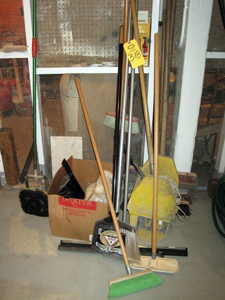 Dust Pan
