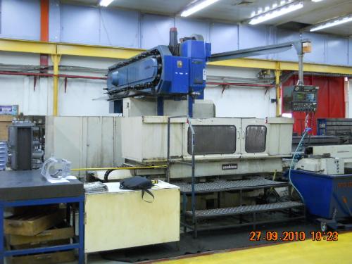 ning Center. S/N. 000 (1990); Axis Travels: X = 1,700 MM (67"), Y = 800 MM (32"), Z = 700 MM (27.