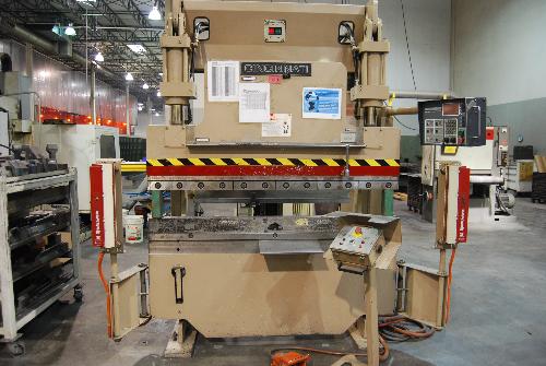 Brake. S/N. 51739 (1999); 6' Overall; 4' 6" Between Housings; Cincinnati 2-Axis Back Gauge,