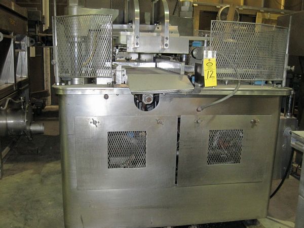 mi-Automatic Hydraulic Bacon Press, 14” W X 36” L platen, self-contained power pack, safety