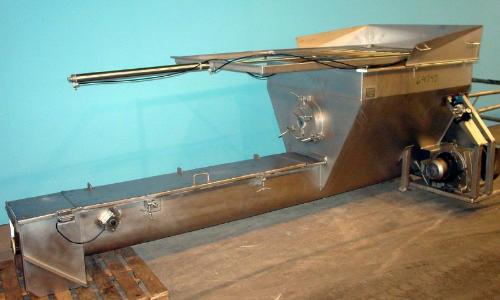e Loader, 12" Diam. X 12' L s.s. screw w/24" 
diam. single ribbon agitator, large s.s. 
hopper w/