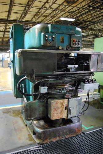 r Head 1" From Cutter Spindle; Change Gears in Cabinet