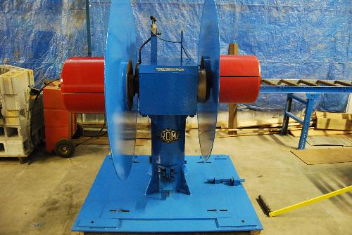 DOOR-TEX. (1985). 6,000 LB Capacity; 60" Max. Coil Overall Diameter; 18" Drum Face; 18 1/2" x 21 1/