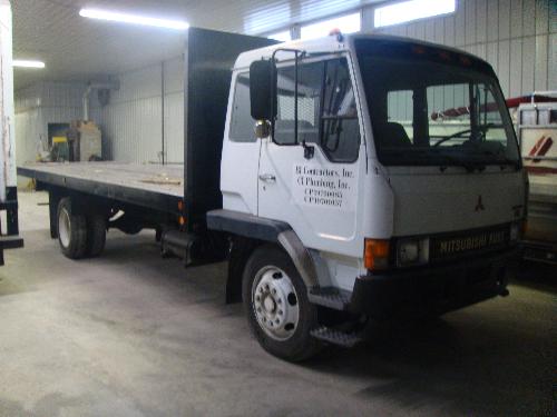 . (1993). 47,683 Original Miles;5-Speed Manual Transmission; Diesel;  22' Bed Length