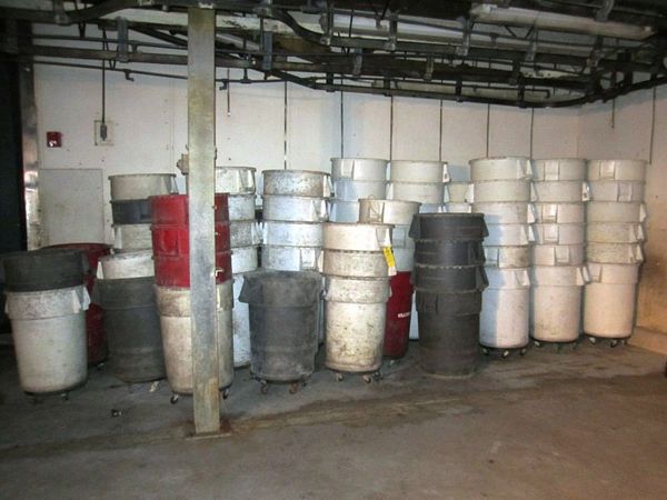 Cans w/approx. (20) castors