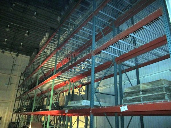 s Set-Up for 5 High - (7) Uprights per section, 30' tall, (60) Crossbeams each section, Totals: (28)