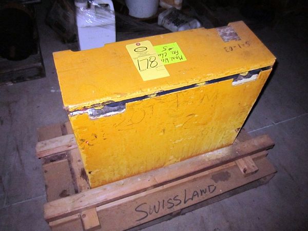 or pallet jack, GNB 18 cell, 36 volt, for fork truck