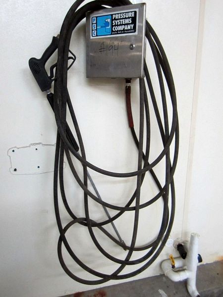 Valves, Hose & Pressure Sprayers