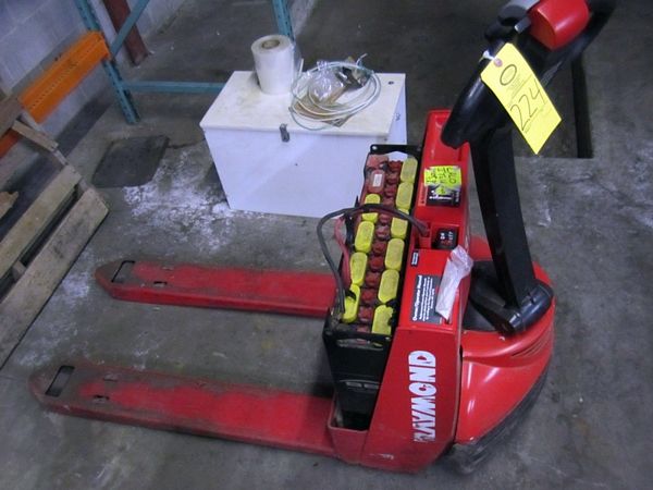 #102-04-01025, 4500 Lb. cap., 24 volt
