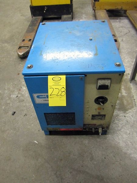 PIU762803, 12 cell, 24 volt, missing cords