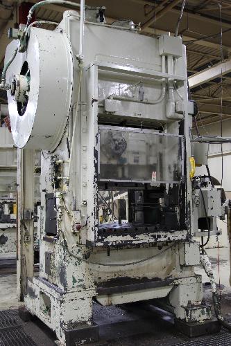 (1977); 3" Stroke; 0-200 SPM; 6" Adjustment; 26" Shut Height; 44" x 48" Bolster; 25" x 42" Ram;