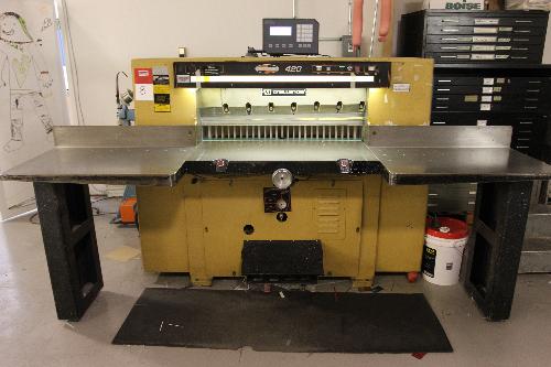 , S/N. 29927; 42"; with Power Back Gauge; Air Table; Left and Right Air Side Tables; Microcut Jr.