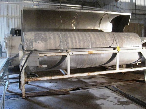 steel frame, hot water/steam bottom fill, 2" inlet/outlet     [Located in Hatton, North Dakota]