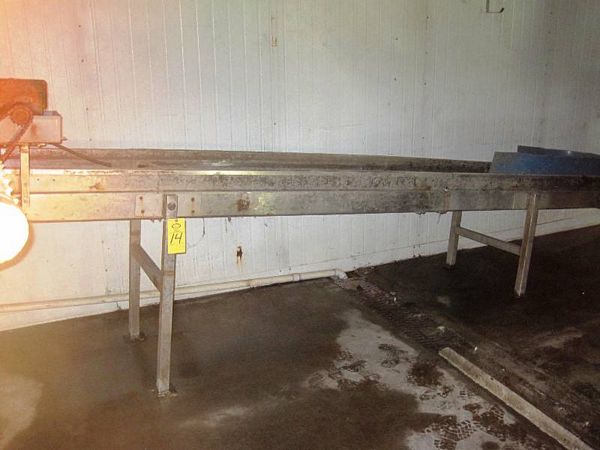 elt, adjustable legs     [Located in Hatton, North Dakota]