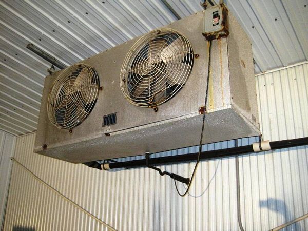 2211, 208/230 volts, 1 phase, 60 hz     [Located in Hatton, North Dakota]