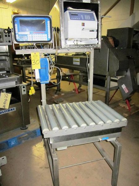 uter on s.s. stand, 20" W X 24" L s.s. scale platform with plastic rollers fitted on top with
