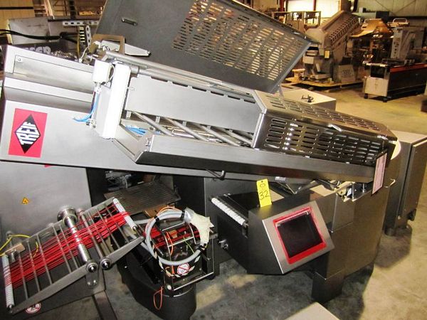 touch screen controls (up to 100 programs), up to 3,200 slices per minute, automatic loading