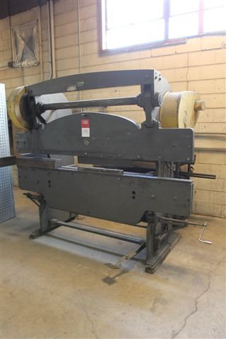 04; Size 335; 8' Bed; 61" Between Housings; Assortment of Tooling