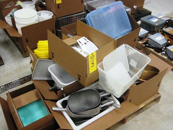 ng Cups, Pans