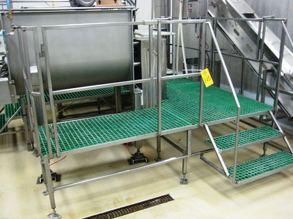 w/stairs