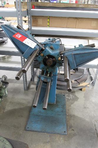 S/N. 10890. Approx. 1,000 Lb Cap; 1/4 HP