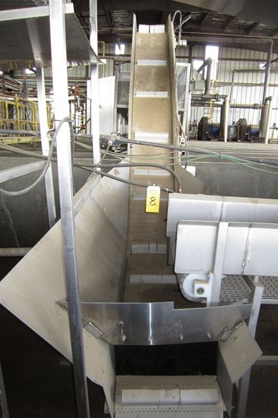 intralox belt, 3" H flights, 21" spacing, 10' 6" discharge,  hydraulic drive