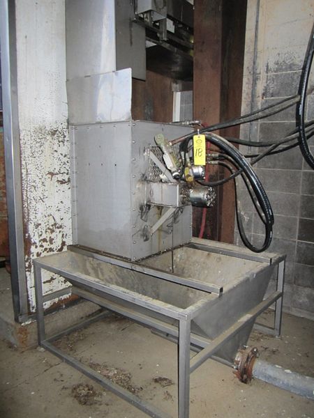X 24" D, hydraulic drive