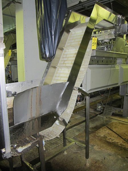ed intralox belt, 3" H flights, spaced 12" apart, 88" discharge height, hydraulic drive
