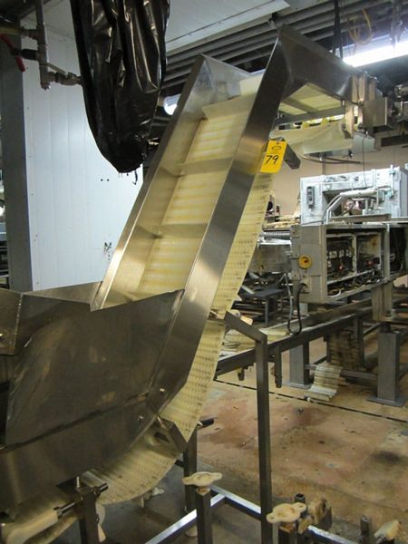 ed intralox belt, 3" H flights, spaced 12" , 88" discharge height, hydraulic drive