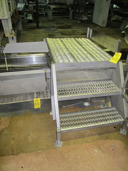 W X 39" L grated top w/17" W X 32" L platform attached