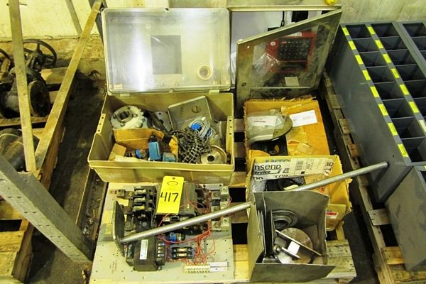 sure, Misc. Chain, Sprockets, 13" W X 20" L X 9" D enclosure