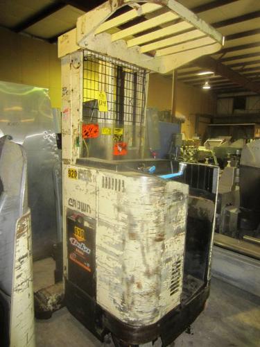 tension, Ser. #W-67310, 36 volt battery, 3,500 LB capacity ****Located in Yorkville, Illinois-Free