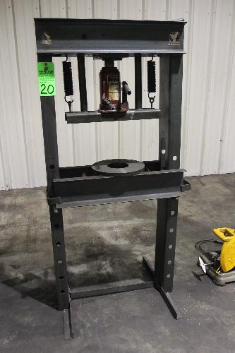 c Shop Press; With: 24" Distance Between Columns;