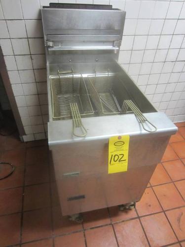 er, 2 basket-Located At Fisherman's Inn, 43W901 Main Street Road, Elburn, IL 60119-Removal By