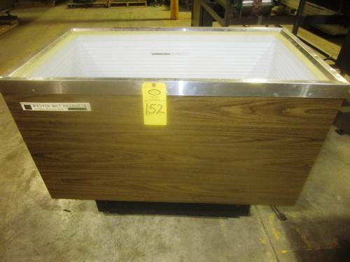 Refrigerated Molded Display Cas, 42" L X 22" W X20: D, 110 volts