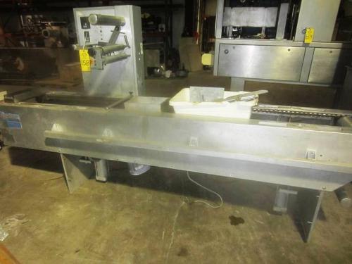 ne, Ser. #2193, 12 3/8" between Chains, 11 1/2" W X 9 1/4" L, 1 up die box, 230 volt, 3 phase,