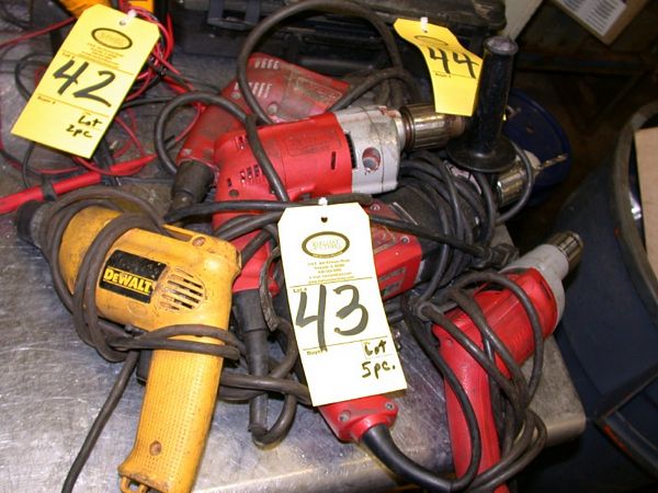 1) Dewalt