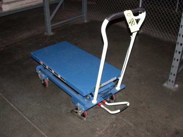 300 Kg, platform height 1585 mm, 20'' X 40'' top