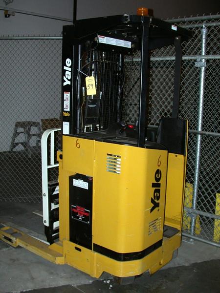 Forklift, Ser. #B815N02246V, 36 volts, 3500 Lb capacity, double mast w/reach extension forks